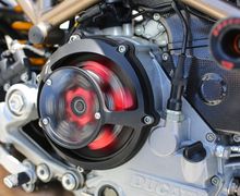 Kopling Kering Moge Ducati Ternyata Butuh Perawatan Seperti CVT Motor Matik, Kok Bisa?
