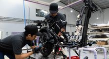 Satu Motor Listrik Charged Indonesia Dirakit Butuh Waktu 12 Menit