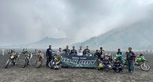 KLX Day 2023 Buktikan Performa Motor Trail Kawasaki di Bromo