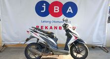 Bungkus Motor Murah Honda Vario 110 Dilelang Rp 4 Jutaan Dokumen Lengkap Iritnya Mendekati BeAT