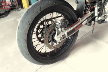 Panduan Memilih Ban Dan Pelek Untuk Bikin Motor Supermoto Semua Halaman Motorplus Online Com