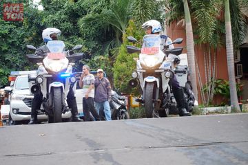 Kopdar Wisata Ala Slow Gasz Community Ke Pantai Ancol Seru