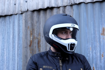 Kantong, Bell Perkenalkan Helm 