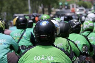 Ilustrasi Ojek Online