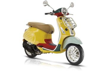 Limited Edition Vespa Primavera Sean 
