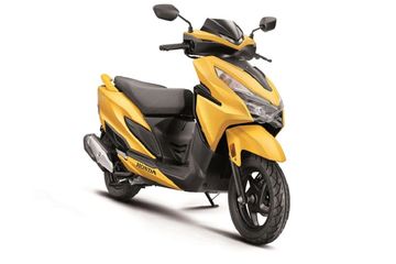 Motor Matic Baru Saudara Honda Vario 125 Resmi Meluncur Harga Cuma Rp 13 Jutaan Begini Spek Lengkapnya Motorplus