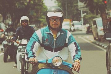 Anak Vespa Mau Keren Gak Perlu Mahal Jaket Vintage di Thrift Shop