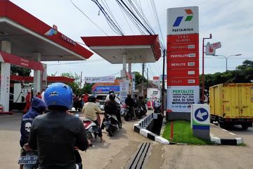 Wow Harga Bensin Pertalite Rp 8 000 Per Liter Termahal Di 3 Provinsi Ini Semua Halaman Gridmotor Id