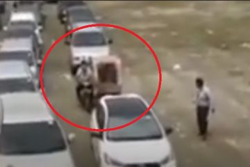 Viral, Video Pemuda Anti Gengsi Naik Becak Motor Saat Wisuda ...
