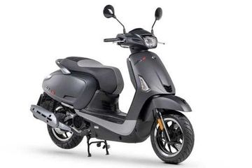 Motor Baru Saingan Vespa Meluncur, Mesin 125cc, Segini Harganya - Semua  Halaman - gridmotor.id
