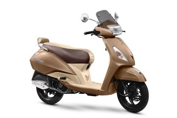 Cuma Rp 17 Jutaan, Motor Matic Pesaing Vespa dari TVS Bisa Isi ...