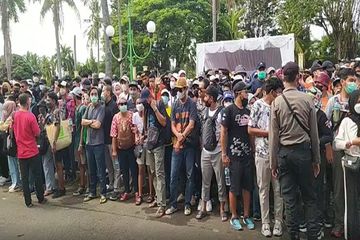 Antrian penonton MotoGP Mandalika 2022 yang membludak.