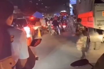 Pemotor Tegang, VIdeo Anggota TNI Grebek Sopir Angkot Yang Nekat ...