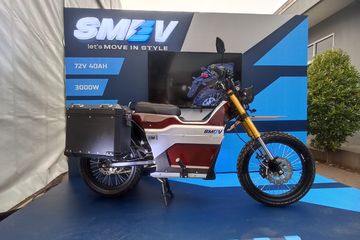 Motor listrik SMEV EM-1 bikinan lokal dari bengkel modifikasi Studio Motor siap ramaikan IIMS 2024. 