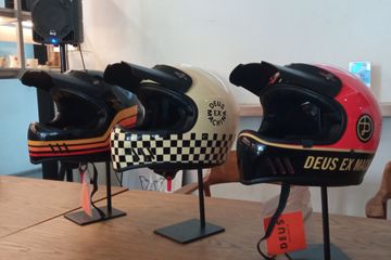 Helm Deus Nutshells rilis di Bulungan, Jakarta Selatan, Senin (16/9/2024). 