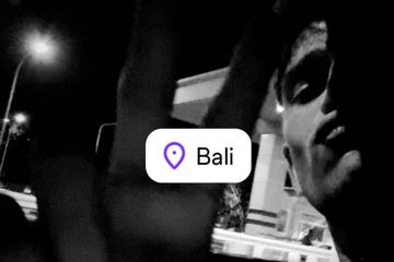 Pembalap Jorge Martin update Instagram Stories sudah di Bali. 