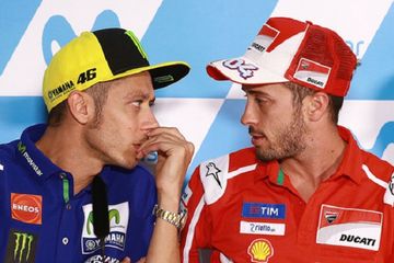 Andrea Dovizioso ingin dekat dengan Valentino Rossi