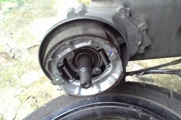 Awas! Ganti Kampas Rem Tromol Motor Bekas Jangan Terbalik Ya ...