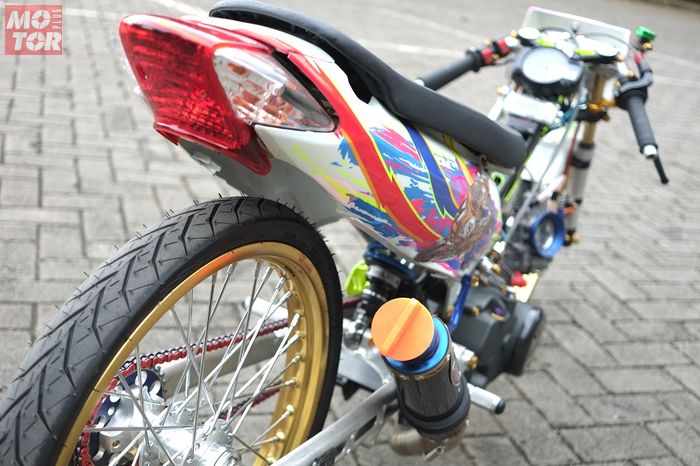 46+ Modifikasi Karisma Thailand Background