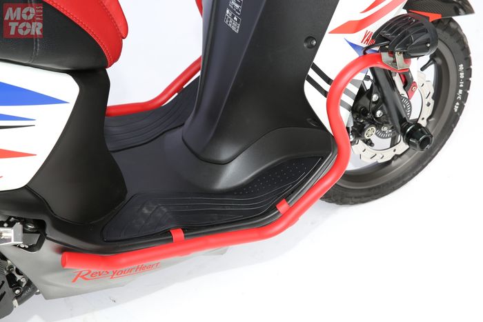 Modifikasi Yamaha Lexi S 125 Kekar Paduan Gaya Touring Dan Racing