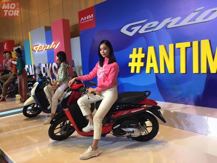 Perbandingan Harga Oli  dan Biaya Ganti  Oli  Motor  Honda  