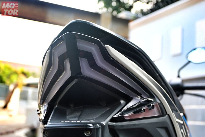 Auto Ganteng Lampu Honda Vario Lawas Pakai Lazy Eyes 3d Siapin Duit Segini Bro Semua Halaman Motorplus