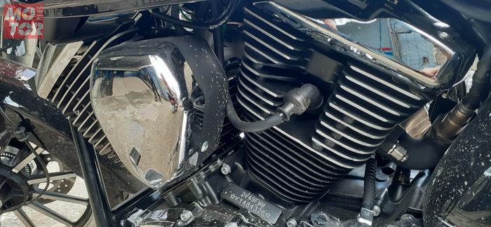 Dua Silinder hear berjejeran salah satu ciri khas mesin V Twin