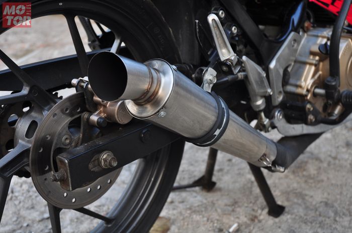 Modifikasi Suzuki Satria F Jadi 2 Silinder, Mesin 300 Cc ...