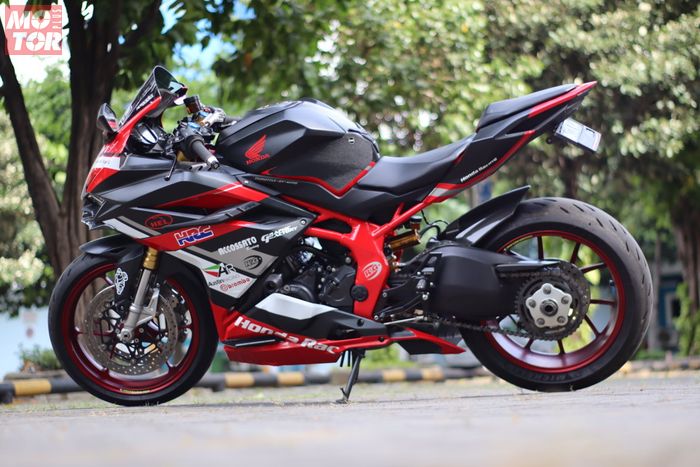 Totalitas Modifikasi Honda CBR250RR Telan Kaki Ducati Dan Aprilia
