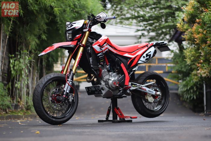 Modifikasi Honda CRF250 Rally, Pilih Gaya Supermoto ...
