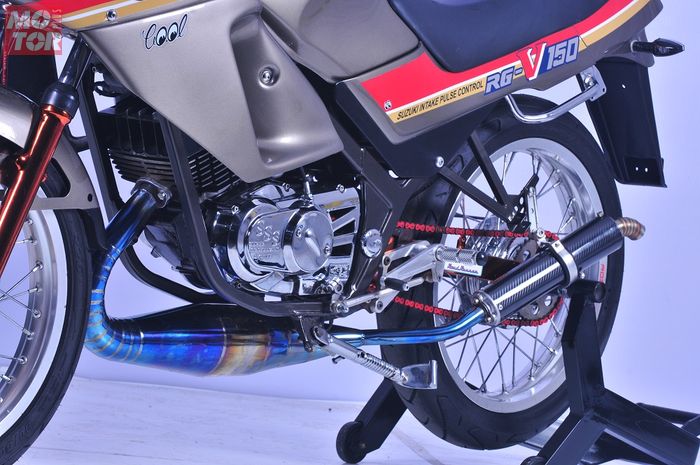 Suzuki Rgr 150 Di Modifikasi Menggabungkan Dua Bodi Dengan Konsep