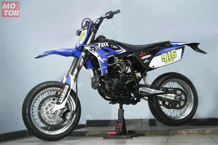 Modifikasi Yamaha Scorpio Berubah Bentuk Jadi Supermoto Motorplus Online Com