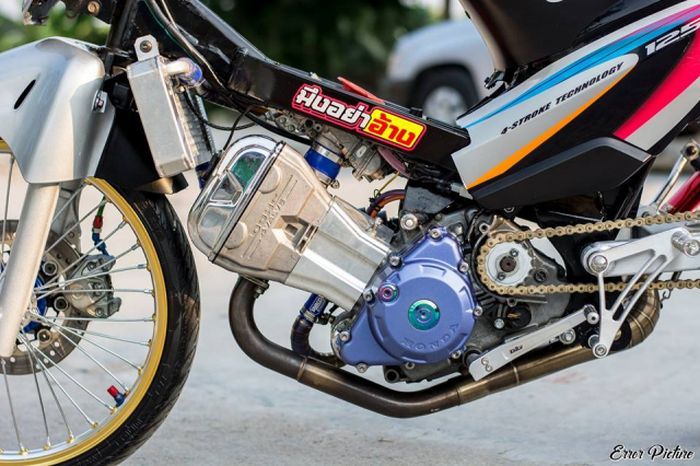 Bengis Honda Supra Bermesin CBR150 Bore Up dan Stroke Up Pula Motorplus