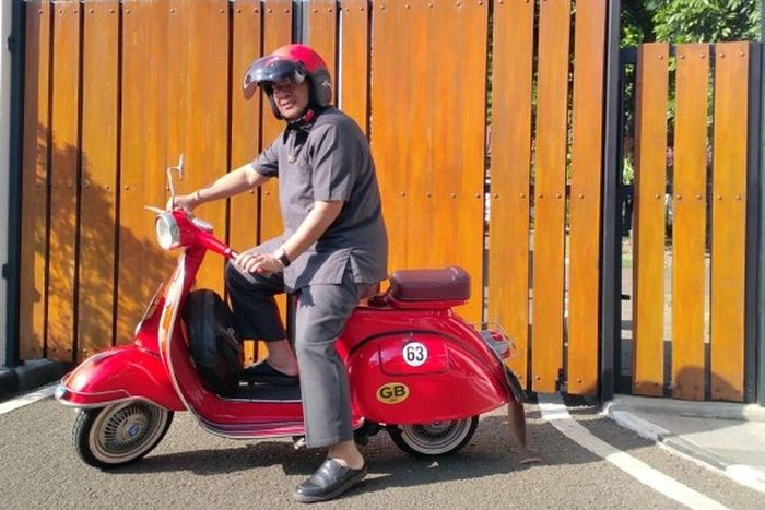 Kang Oded, Wali Kota Bandung dengan Vespa Sprint keluaran 1963