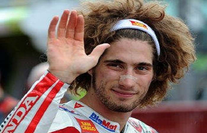 Marco Simoncelli mengalami crash parah pada MotoGP Malaysia 2011.