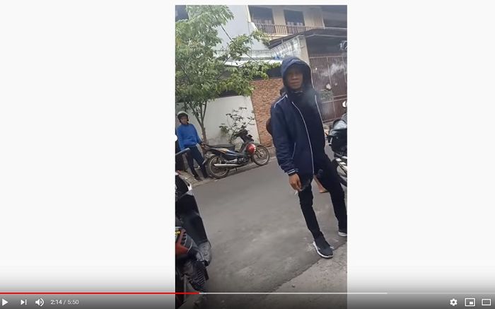 Tukang ojek pangkalan palak penumpangnya Rp 750 ribu.