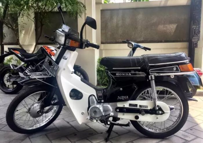 10 Honda Astrea yang Ada di Indonesia, Pernah Punya yang Mana Bro ...