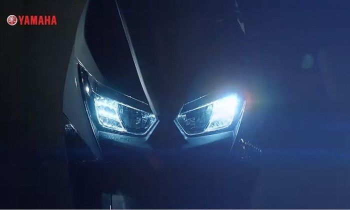 Lampu depan sepeti XMAX