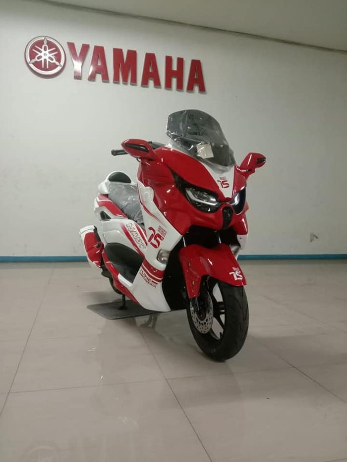 Sikat Nih Yamaha All New Nmax Predator Sudah Tersedia Di Dealer Bisa Beli Tunai Atau Kredit Motorplus