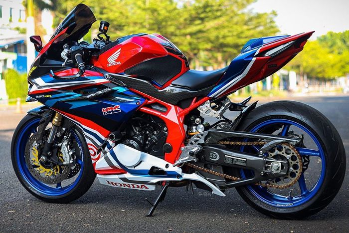 rekomendasi oli sonic 150r Top1 10w sae