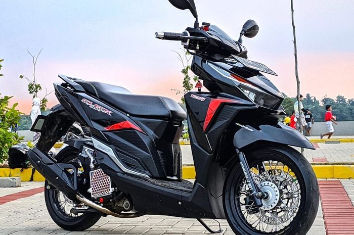 Modifikasi Honda Vario 150, Tampilan Sangar Dibalut Aksen Hitam Elegan