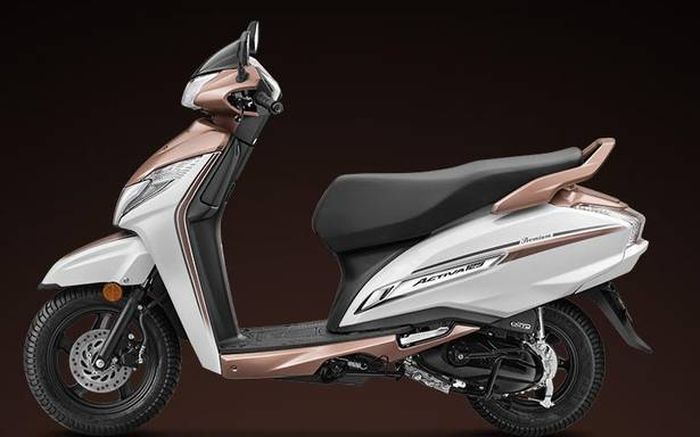 detail tampilan Honda Activa Premium Edition 2021