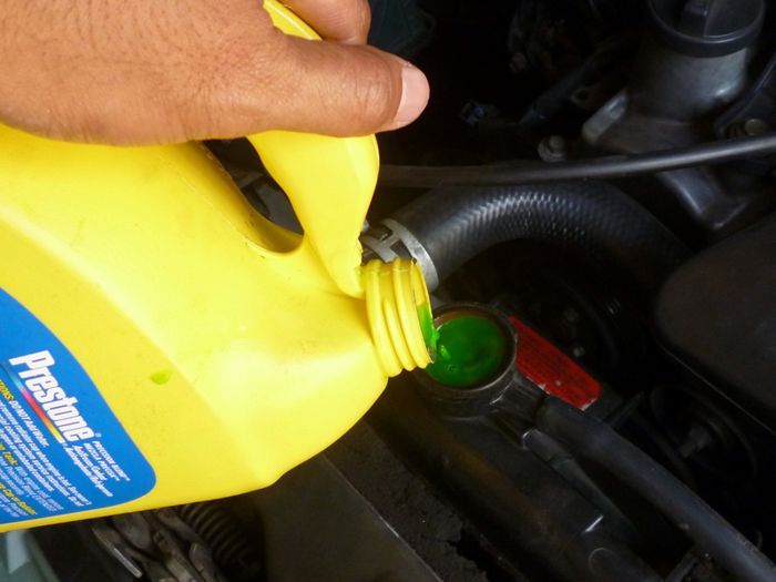 Masih Banyak Yang Bingung Ini Dia 5 Fakta Radiator Coolant Di Motor Semua Halaman Motorplus