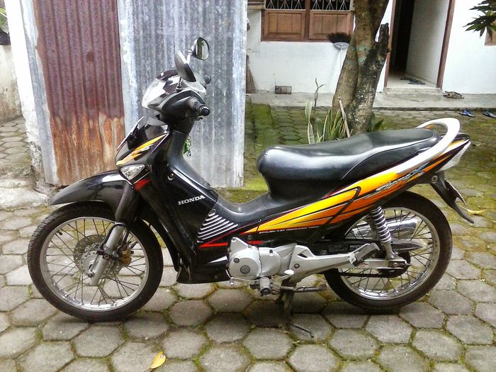  Sejarah  Motor  Bebek  Paling Sukses di  Indonesia  Honda  