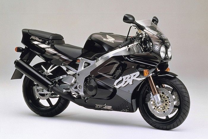 Honda cbr fireblade 900