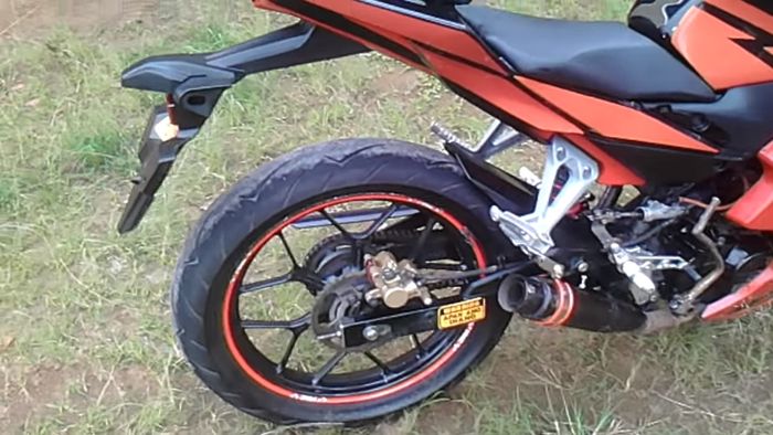 Anjay Motor Bebek Dimodifikasi Jadi Motor Sport Pakai Fairing Honda Cbr Semua Halaman Motorplus Online Com