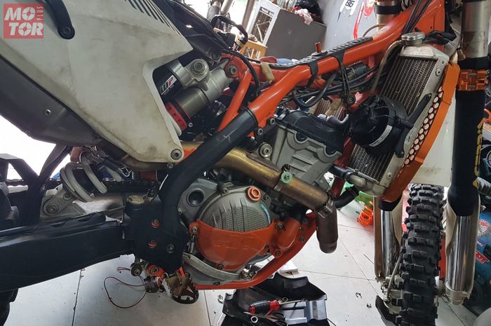 Awas Motor Trail Lupa Isi Air Radiator Mesin Bisa Ambrol 