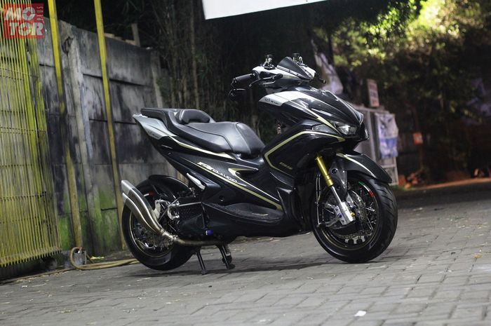 Pakai Livery Ala Moge Italia Tampilan Yamaha Aerox Ini Jadi Sporty Abis Motorplus
