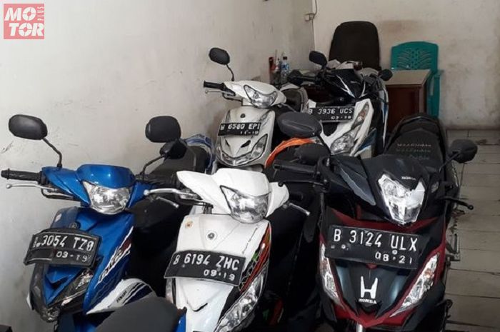 Transaksi Anjlok Pedagang Menjerit Di Tengah Wabah Virus Corona