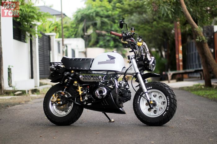 Enggak Mau Inden Lama Akhirnya Honda Karisma 125 2005 Diubah Jadi Mirip Monkey Motorplus